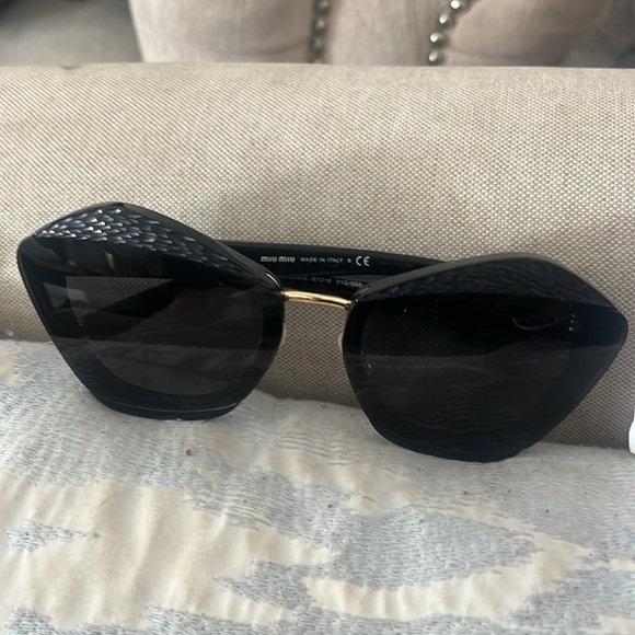Miu Miu Accessories - Miu Miu sunglasses AUTHENTIC SMU 01X NWOT